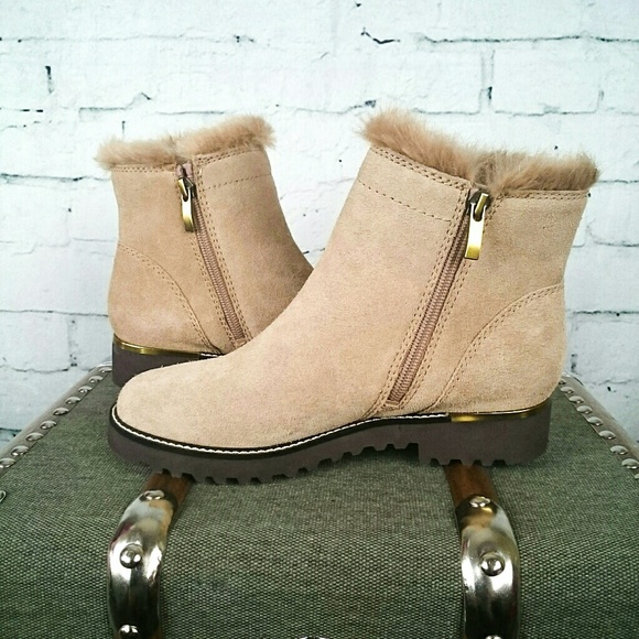 NIB Franco Sarto water resistant suede ankle boots - Picture 3 of 6